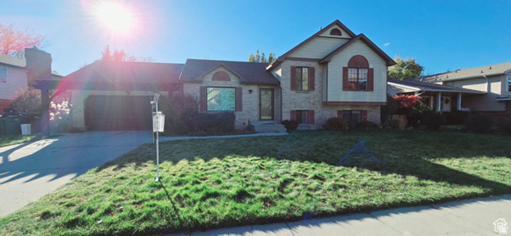 10248 S BUTTERCUP DR, Sandy, UT 84092