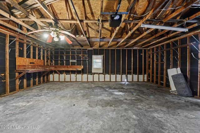 15183 N Parkwood Drive, Gulfport, MS 39503