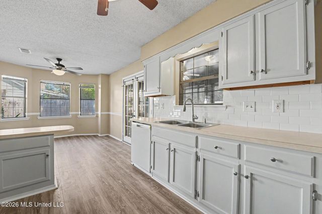 15183 N Parkwood Drive, Gulfport, MS 39503