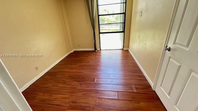 3401 N Country Club Dr 207, Aventura, FL 33180