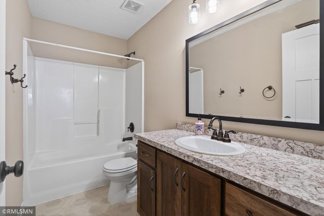 1962 William Lane, Hugo, MN 55038