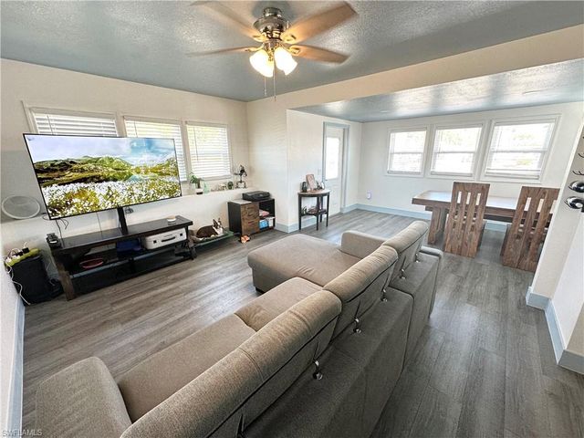 11381 Bayside BLVD, Fort Myers Beach, FL 33931