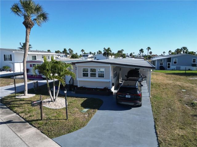 11381 Bayside BLVD, Fort Myers Beach, FL 33931