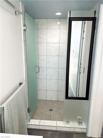 11381 Bayside BLVD, Fort Myers Beach, FL 33931