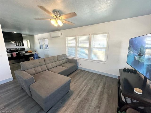 11381 Bayside BLVD, Fort Myers Beach, FL 33931