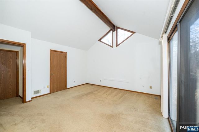 17 Village Way 7, Vernon, NJ 07462