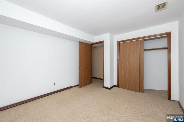 17 Village Way 7, Vernon, NJ 07462