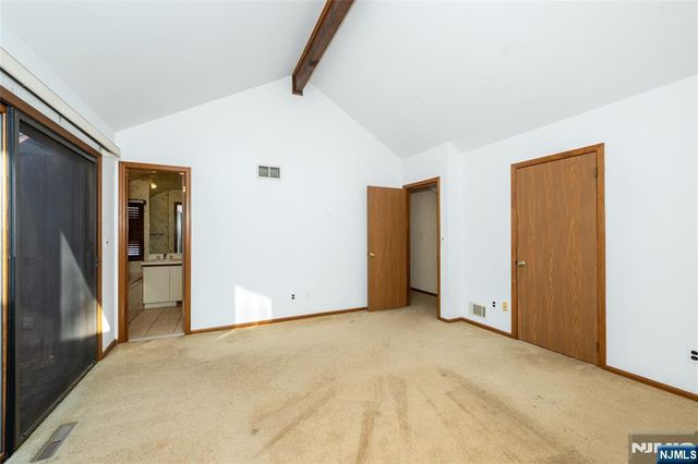 17 Village Way 7, Vernon, NJ 07462