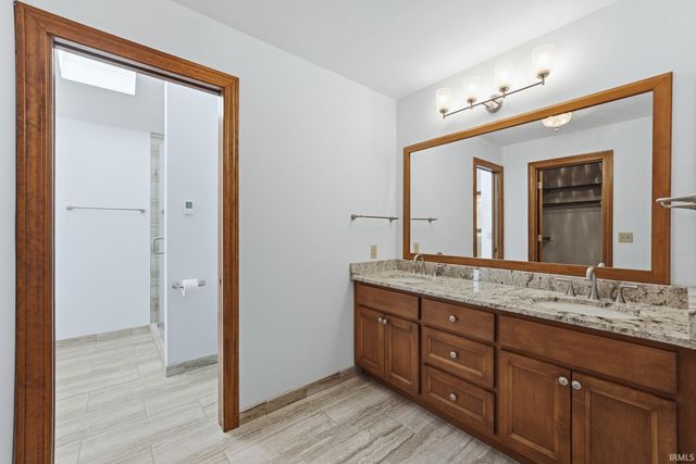 7215 Wintergreen Drive, Fort Wayne, IN 46814