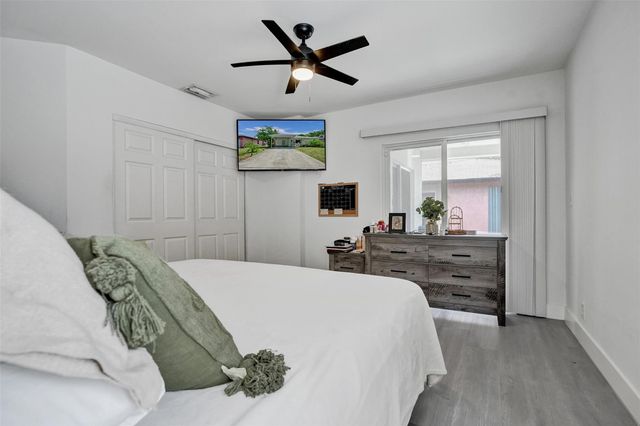 1590 NW 7th Lane, Pompano Beach, FL 33060