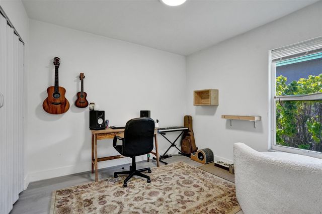 1590 NW 7th Lane, Pompano Beach, FL 33060