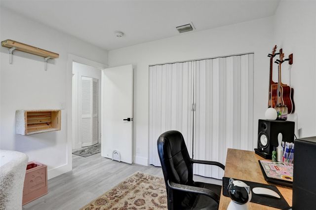 1590 NW 7th Lane, Pompano Beach, FL 33060