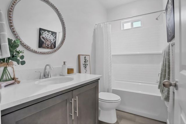 4433 Oak Knoll Road, Madera, CA 93636