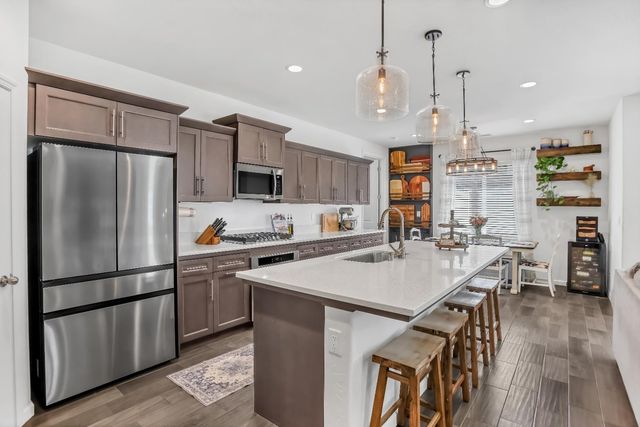 4433 Oak Knoll Road, Madera, CA 93636