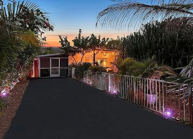 250 NE 13th Street, Delray Beach, FL 33444