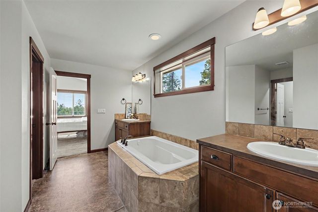 5319 Pilchuck Tree Farm Road, Snohomish, WA 98290