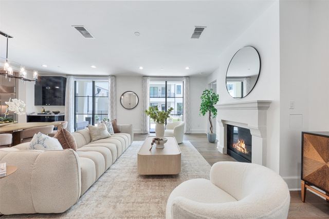 5270 Town And Country Boulevard 124, Frisco, TX 75034