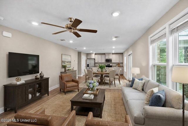 5438 Leeds Lane, Biloxi, MS 39532