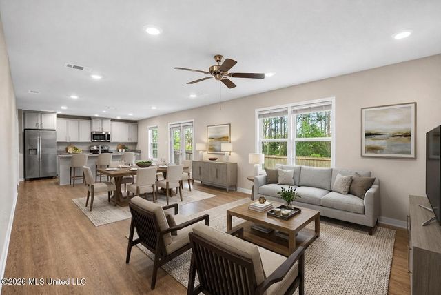 5438 Leeds Lane, Biloxi, MS 39532