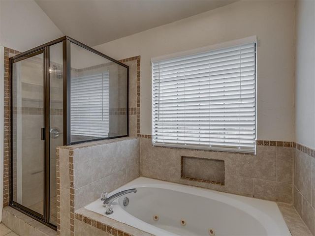 309 Whitman Court, Edmond, OK 73003