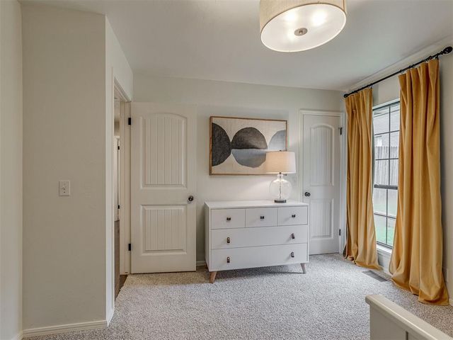 309 Whitman Court, Edmond, OK 73003