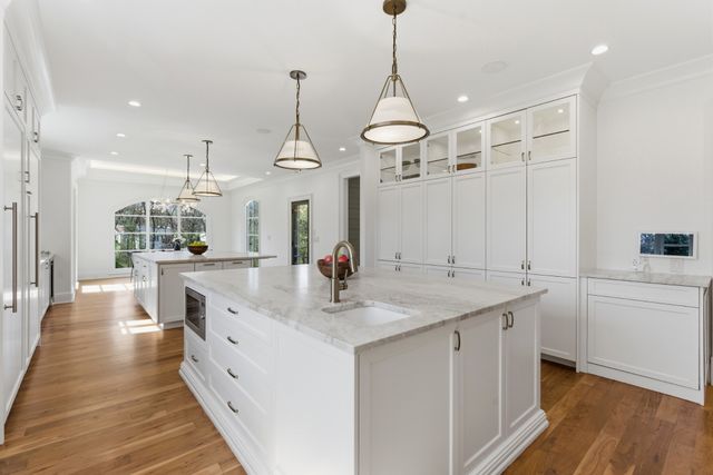 301 Westview Ave, Nashville, TN 37205