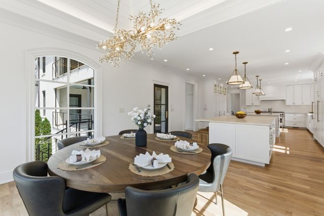 301 Westview Ave, Nashville, TN 37205