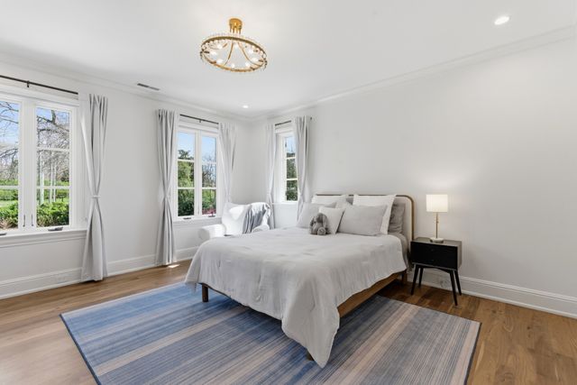 301 Westview Ave, Nashville, TN 37205