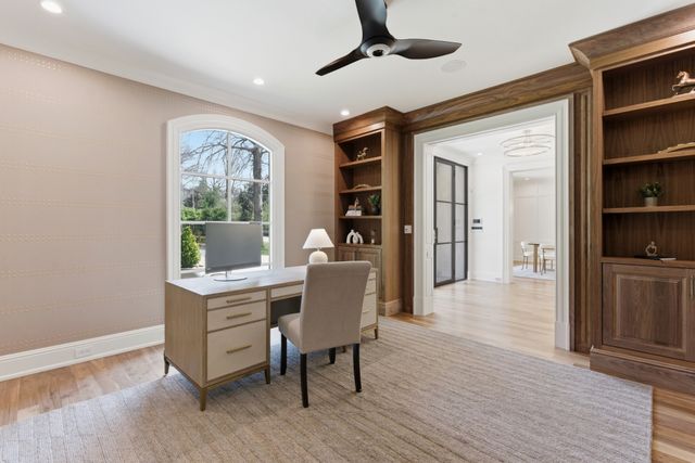 301 Westview Ave, Nashville, TN 37205