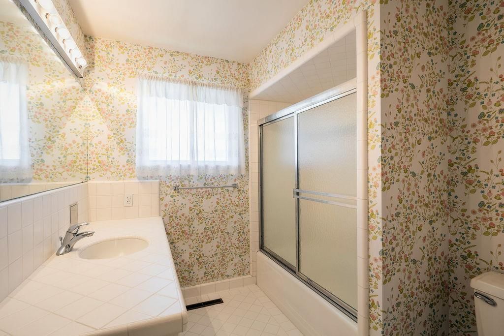 Image 32 of property listing at 822 W Princeton Avenue, Fresno, CA 93705