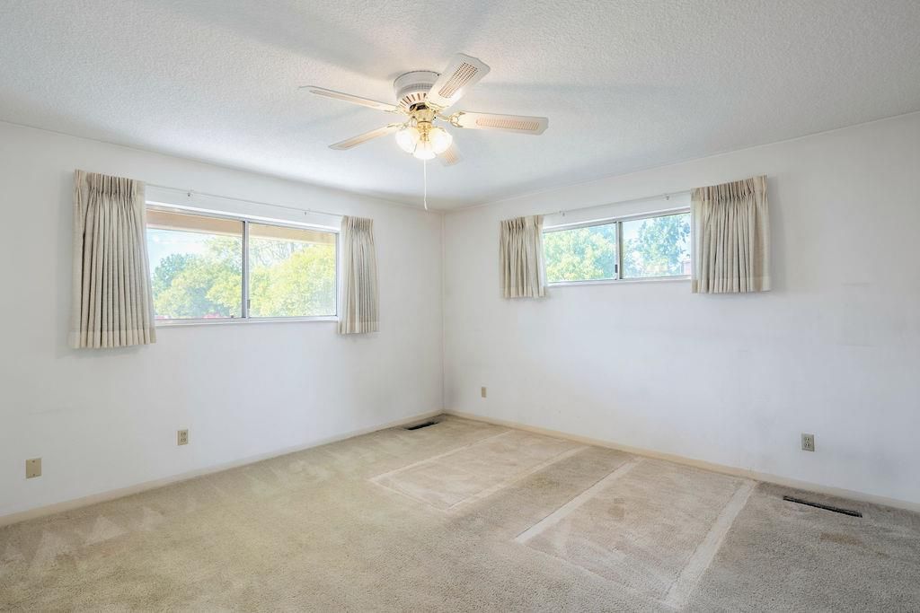 Image 34 of property listing at 822 W Princeton Avenue, Fresno, CA 93705