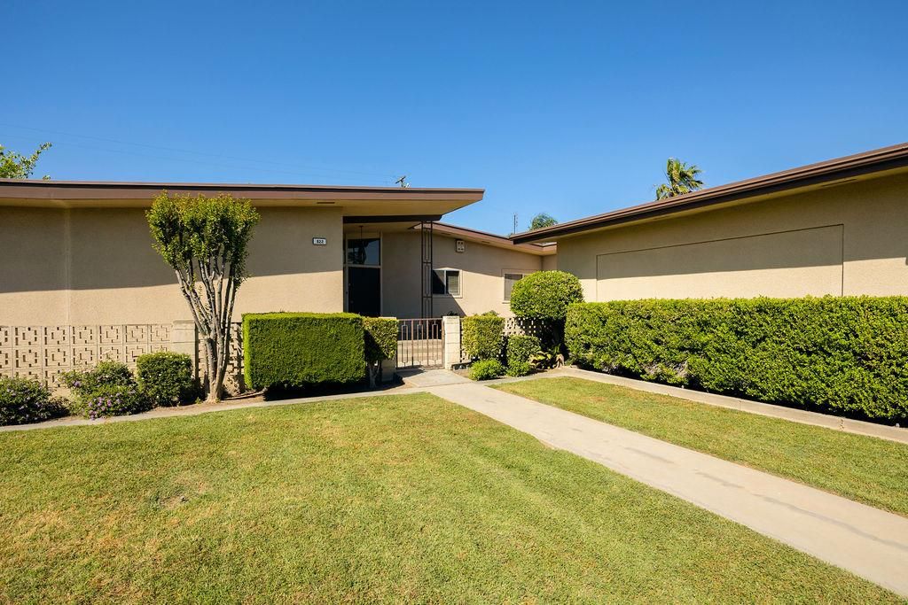 Image 53 of property listing at 822 W Princeton Avenue, Fresno, CA 93705