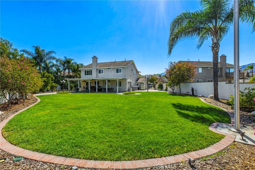 1307 Birdsong, Corona, CA 92881 — photo 5
