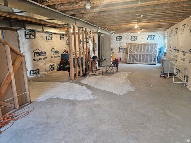 3702 S CENTURION DR, Magna, UT 84044