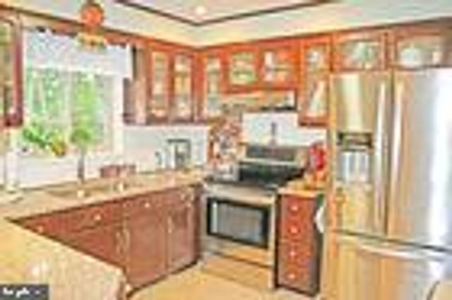 116 HERSHEY RD, Lititz, PA 17543