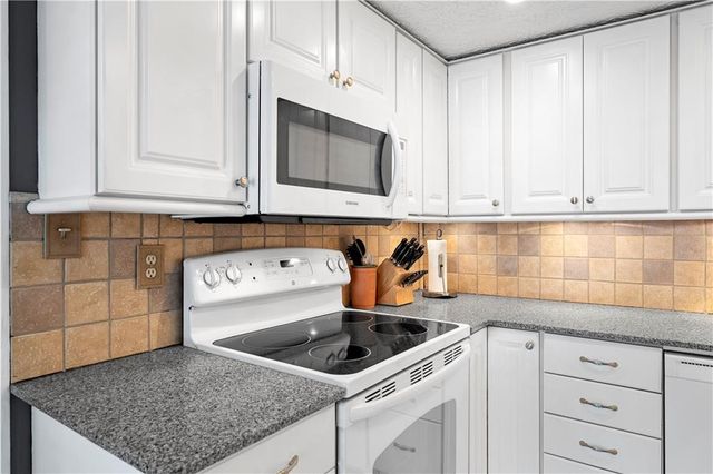 2476 Cedar Canyon Court SE, Marietta, GA 30067
