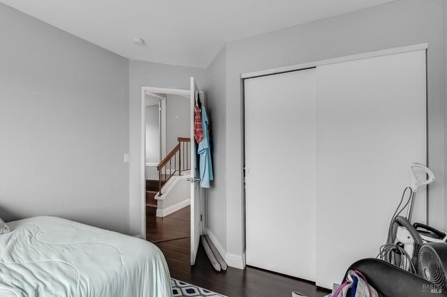 257 Valley Oak Ln, Vallejo, CA 94591