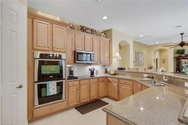 12525 Fairmont DR, Fort Myers, FL 33913