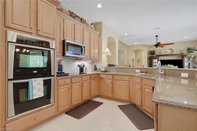 12525 Fairmont DR, Fort Myers, FL 33913