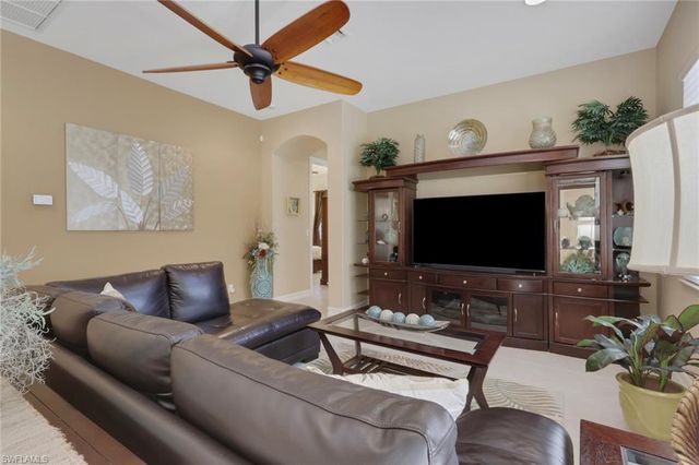 12525 Fairmont DR, Fort Myers, FL 33913