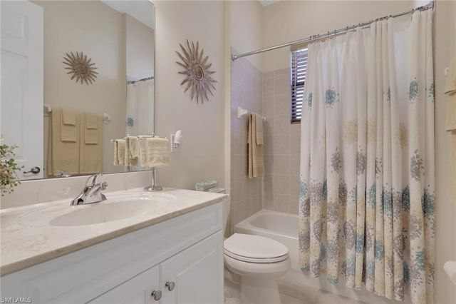 12525 Fairmont DR, Fort Myers, FL 33913