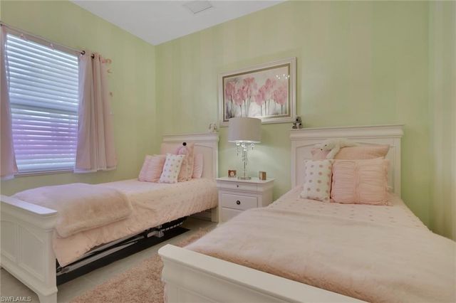 12525 Fairmont DR, Fort Myers, FL 33913