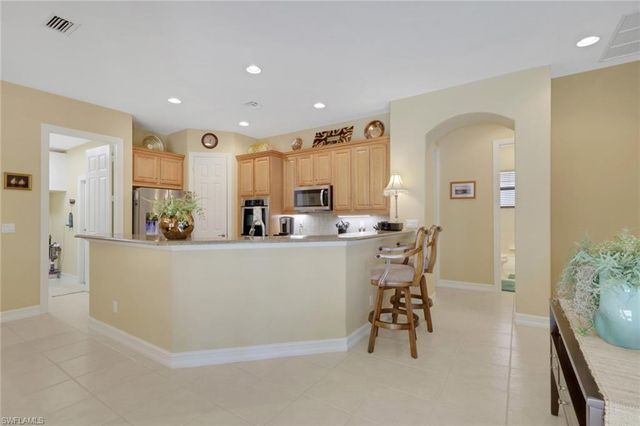 12525 Fairmont DR, Fort Myers, FL 33913