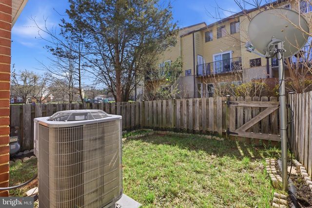 11506 LAURELWALK DR, Laurel, MD 20708