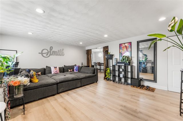 300 Smithfield Road 2-16, North Providence, RI 02904