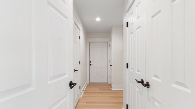 84 W Oleander Avenue, Defuniak Springs, FL 32433