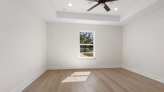 84 W Oleander Avenue, Defuniak Springs, FL 32433