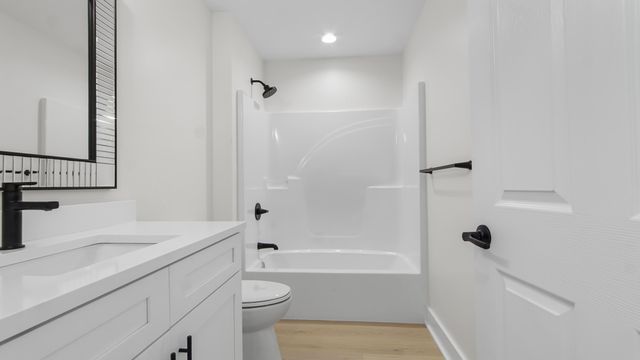 84 W Oleander Avenue, Defuniak Springs, FL 32433