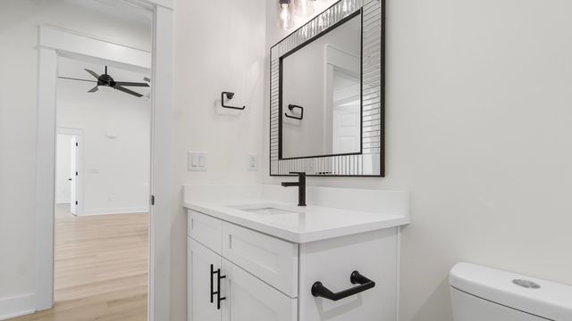 84 W Oleander Avenue, Defuniak Springs, FL 32433