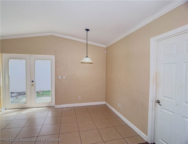 4611 Granada Boulevard, Sebring, FL 33872